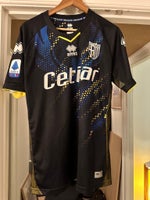Fodboldtrøje, Parma undertøjet, Errea