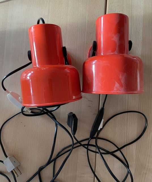 Væglampe, Orange retro væglamper, sælges samlet 250.
Kan…