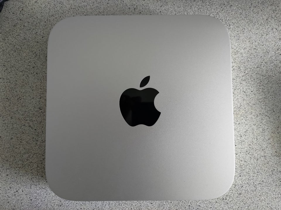 Mac mini, 2,3 GHz 4-Core i7, 16 RAM