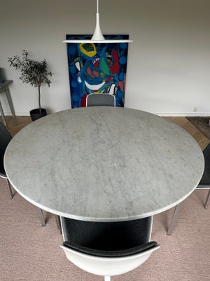 Poul Kjærholm, spisebord m. stole, PK54, Flot spisebord med bordplade i gråhvid rullet marmor - stel
