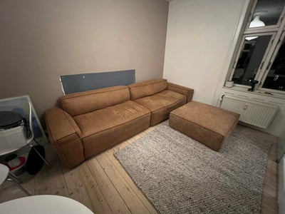 Sofa, læder, 4 pers., Dejlig stor sofa i økotex kunstlæder. Vi er flyttet og sofaen er for stor til 