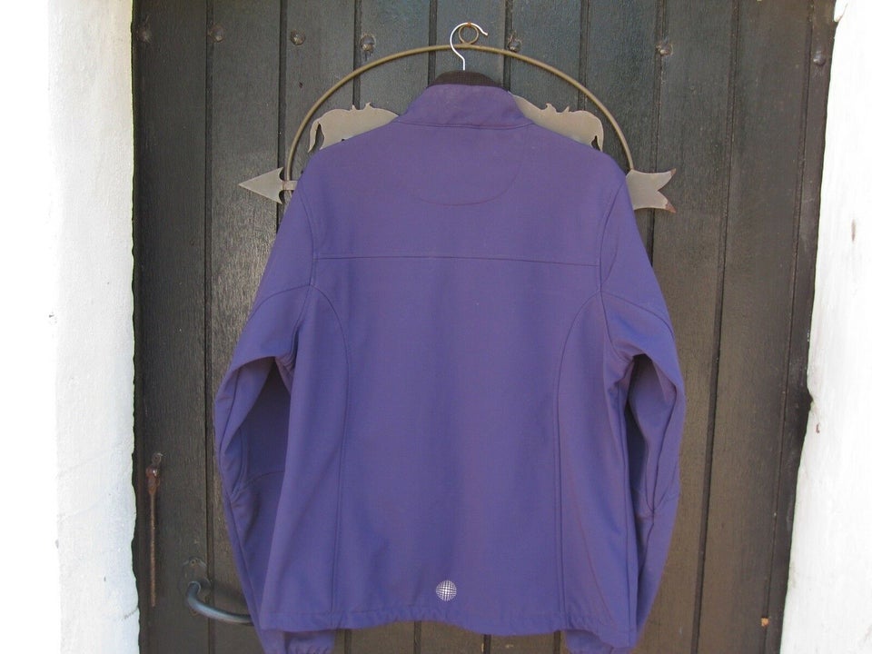 Softshell, str. 44, Kilmanock