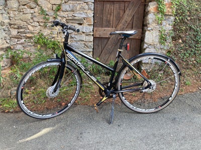 Damecykel,  Batavus, CS Excelence, 48 cm stel, 7 gear, Citybike damemodel i flot stand. Leveres med 