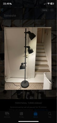 Standerlampe, Ikea, Super lækker “HEKTAR” Lampe fra Ikea.

Små brugspor hist og her men intet stort 