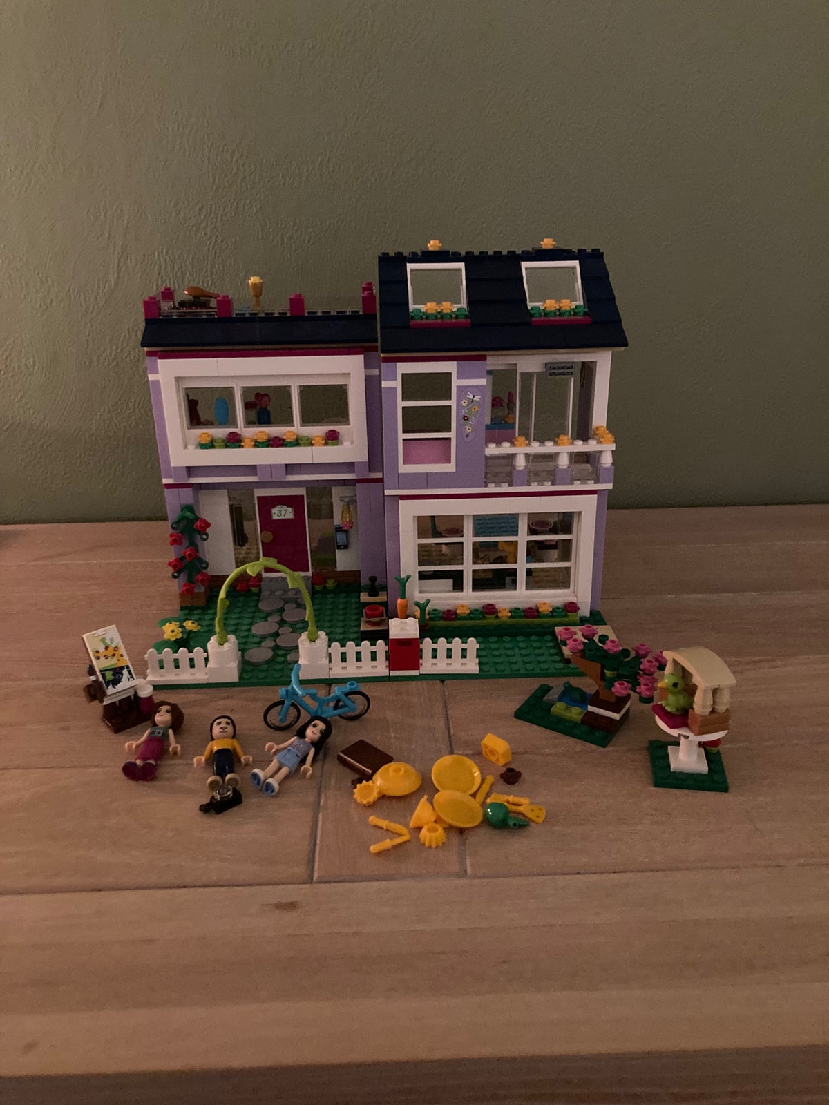 Lego Friends, Emmas Hus – – Køb og Nyt og Brugt