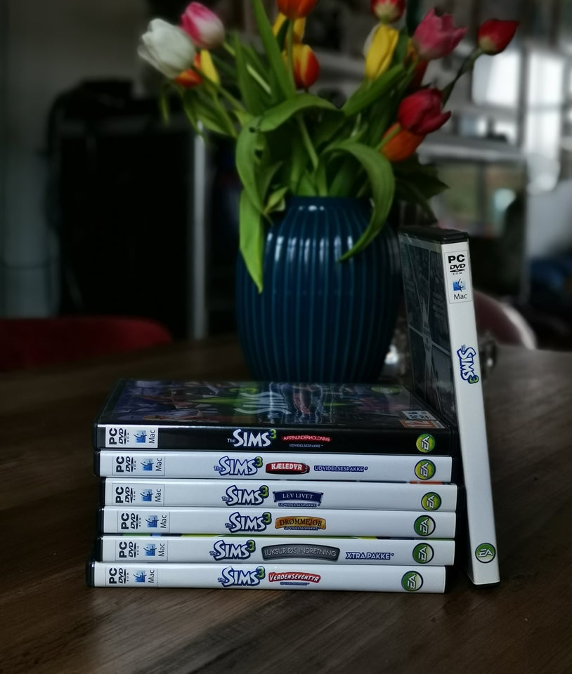 Sims 3 spil plus 5 udvidelser og 1 ekstrapakke, til pc,