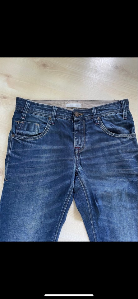 Jeans, Lindberg , str. 32