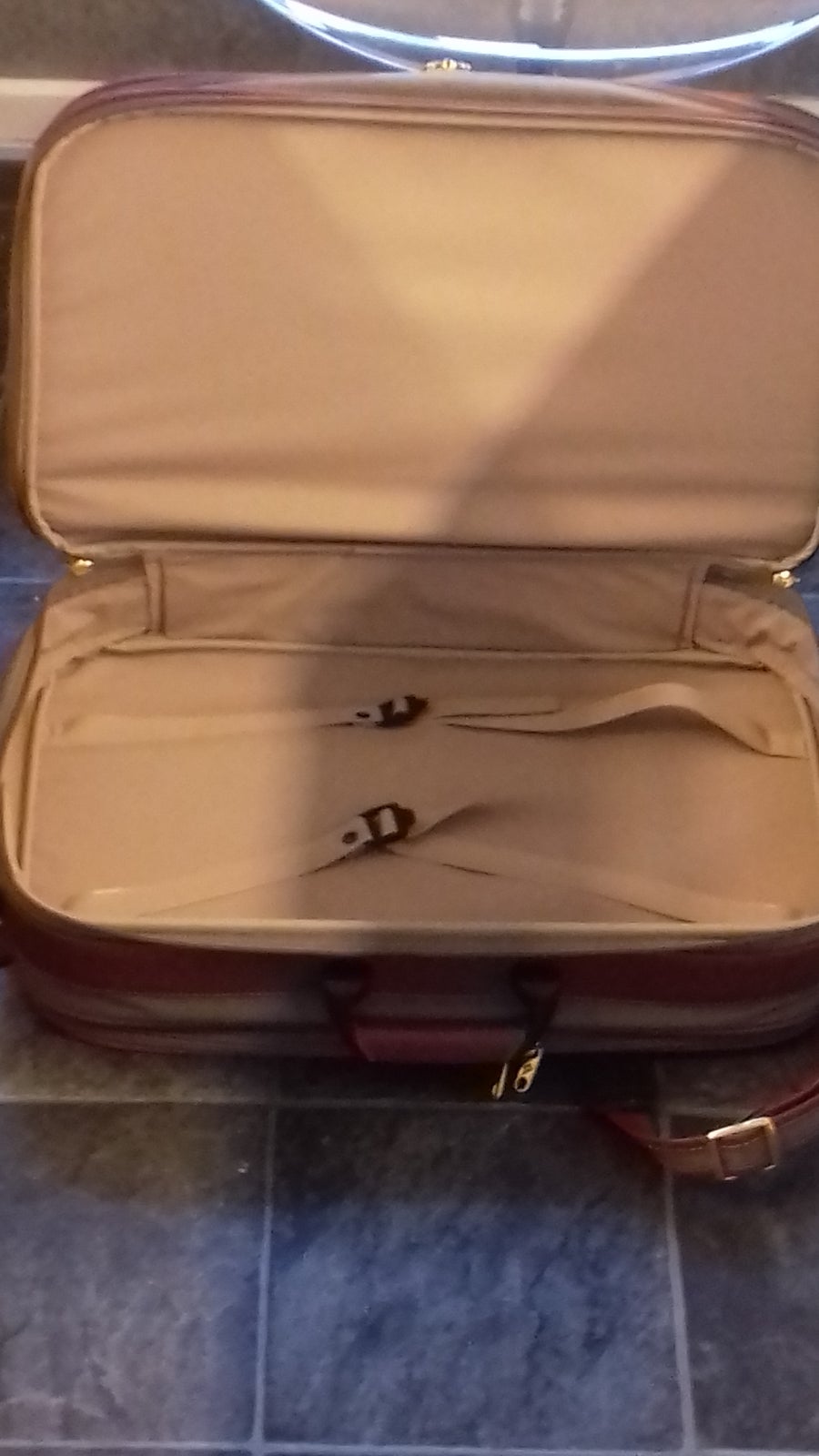 Kuffert, samsonite Luksuskuffert til jakkesæt , b: 1 l: 1 h: