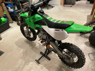 Crosser, Kawasaki KX65, 65 ccm, 2017, Super fin kvalitets crosser 
Er serviceret med nyt stempel, kæ