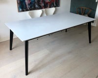 Spisebord, Hvid højtrykslaminat bordplade, ben