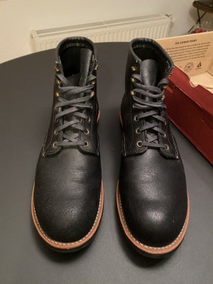 Støvler, Res Wing, str. 43,5,  Næsten som ny, Jeg tilbyder dig mine sorte Red Wing Blacksmith Spitfi