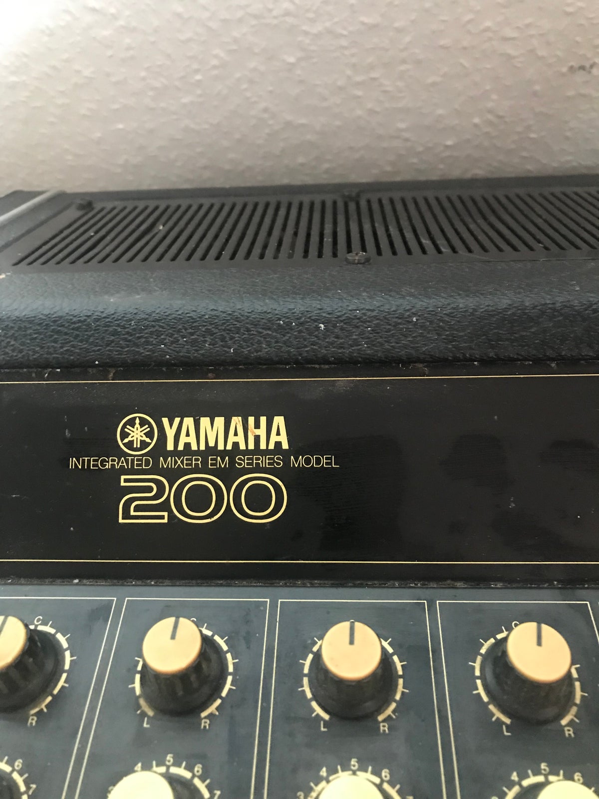 Mixerpult, Yamaha 200 8 spor til samler