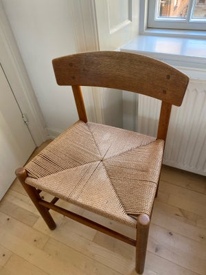 Børge Mogensen, stol, J39, Smuk Børge Mogensen Folkestol i eg model j39.

Kan beses og afhentes på Ø