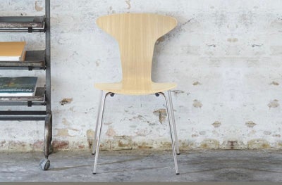 Spisebordsstol, Bøg, Munkegaarrd af Arne Jacobsen, Myggen stol designet af Arne Jacobsen. Ubrugt. 