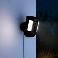 Videoovervågning, Ring Spotlight Cam Pro Plug-in