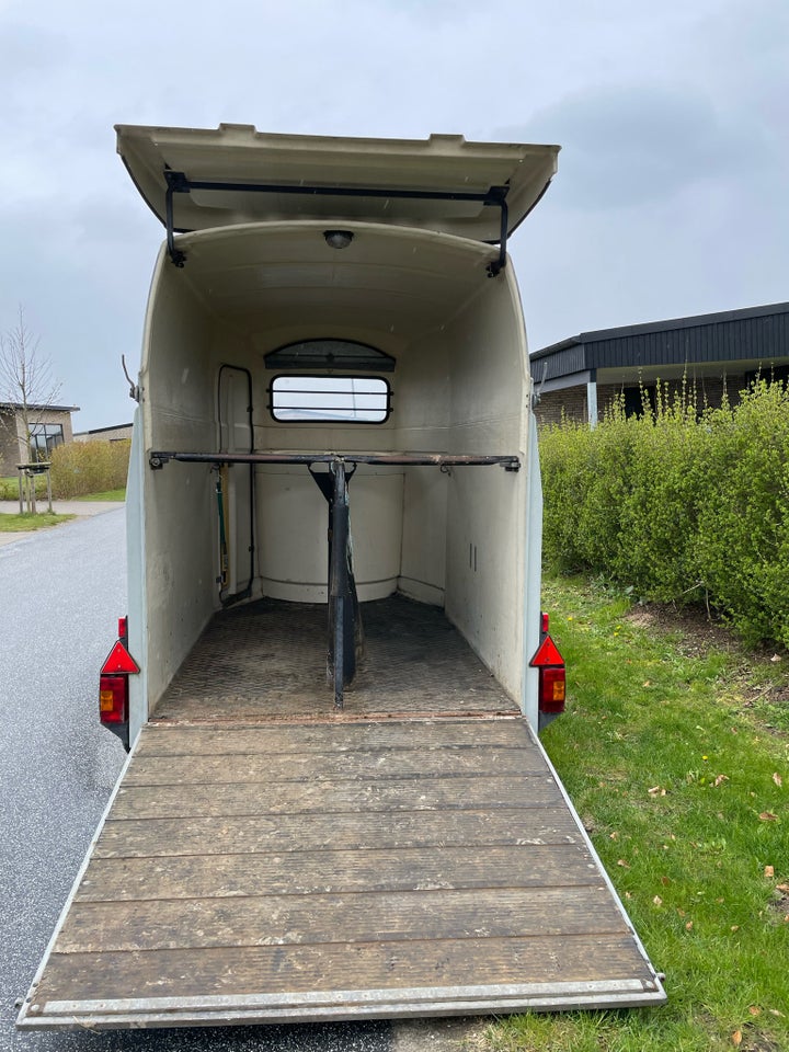 Hestetrailer, Westfalia, lastevne (kg): 1325