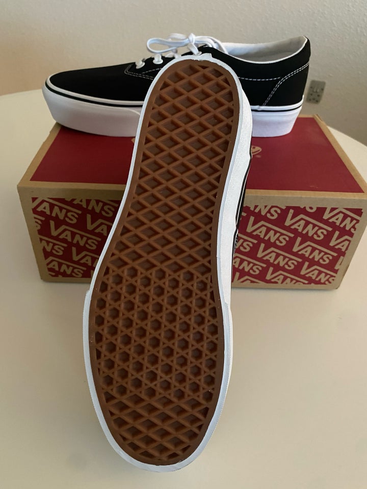 Sneakers, str. 41, Vans “Doheny Platform” (Canvas)