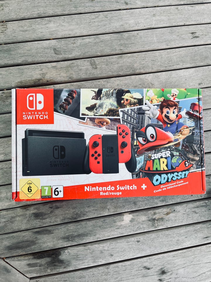 Nintendo Switch, God