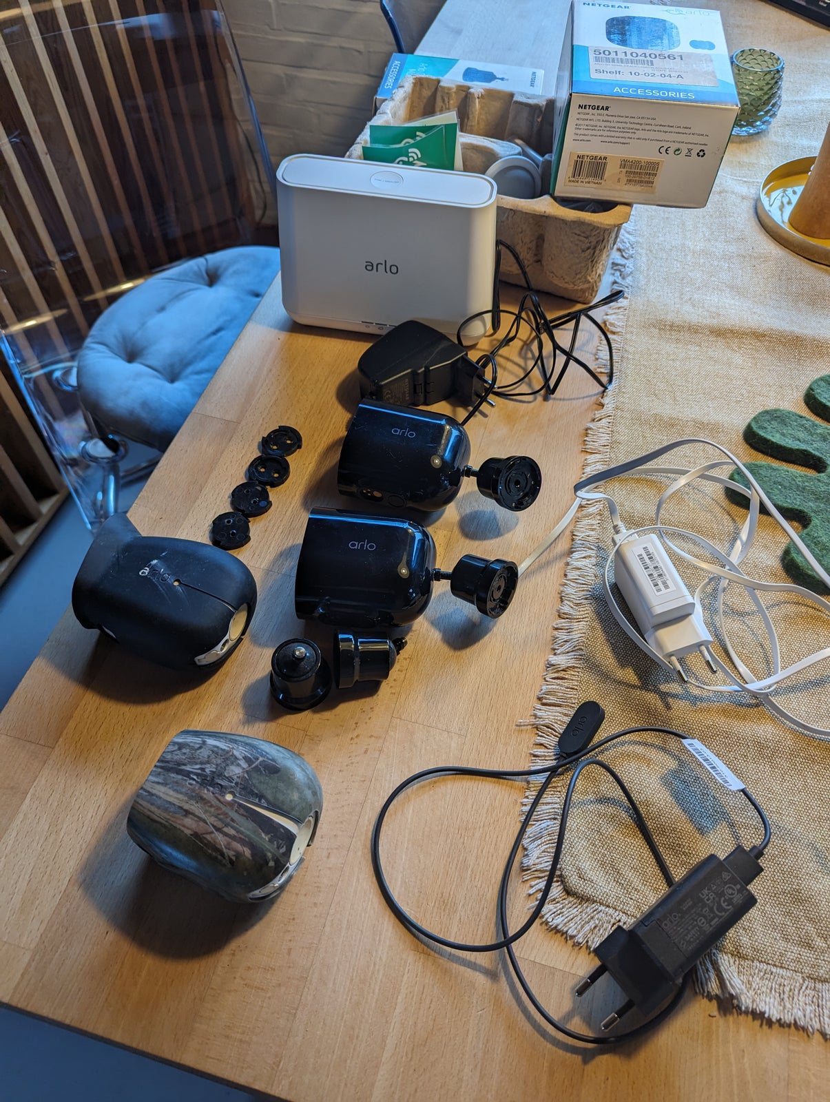 Arlo pro system med 4 kameraer