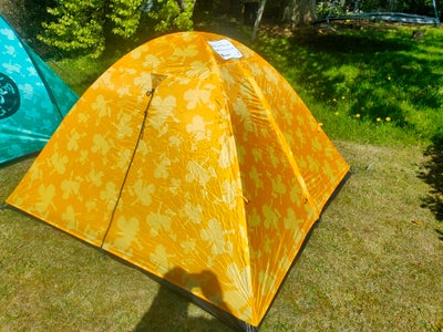 Telt fra Smuk 2022, Flot gult telt fra Smuk Festival 2023 til 3 personer men ville nok anbefale kun 