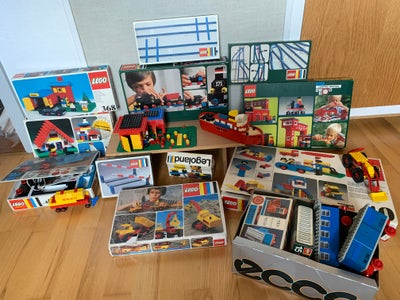 Lego System, Diverse Lego fra omkring 1980, Forskelligt Lego; bl.a. toge, skib, gravko, hus m.m… sæl
