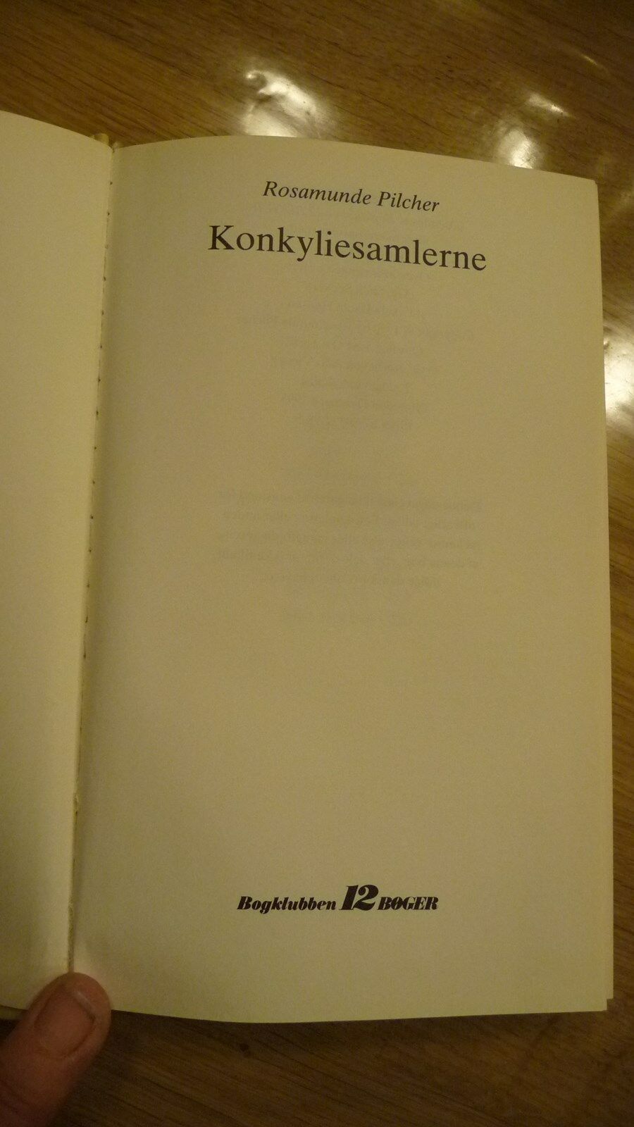 Konkyliesamlerne, Rosamunde Pilcher, genre: roman