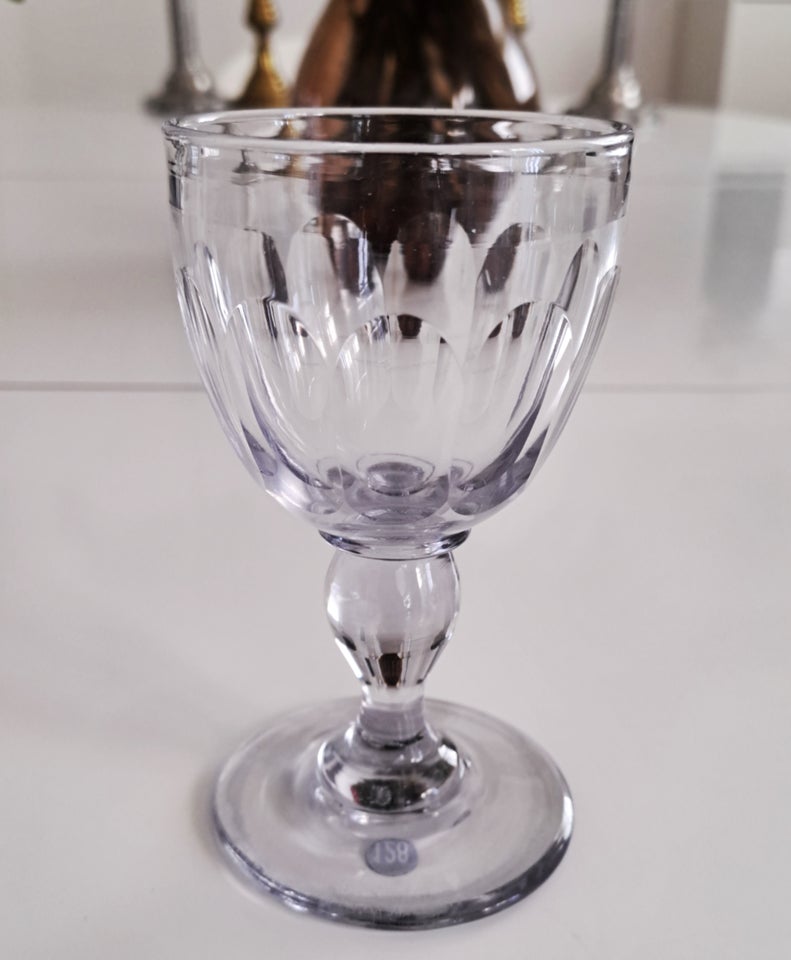 Glas, Gammel 1800-tals maderaglas