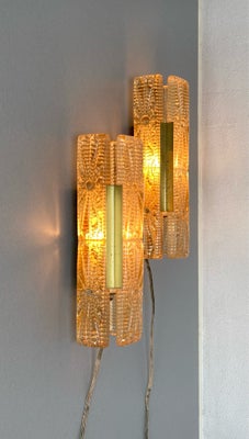 Anden arkitekt, Aladdinlampen - Type 1001, væglampe, 2 super smukke dansk arkitekttegnede væglamper,