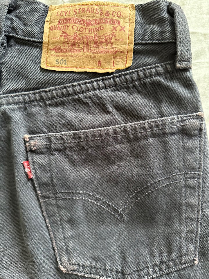 Jeans, Levis 501 liv: 70 cm/ben: 72 cm, str. 27