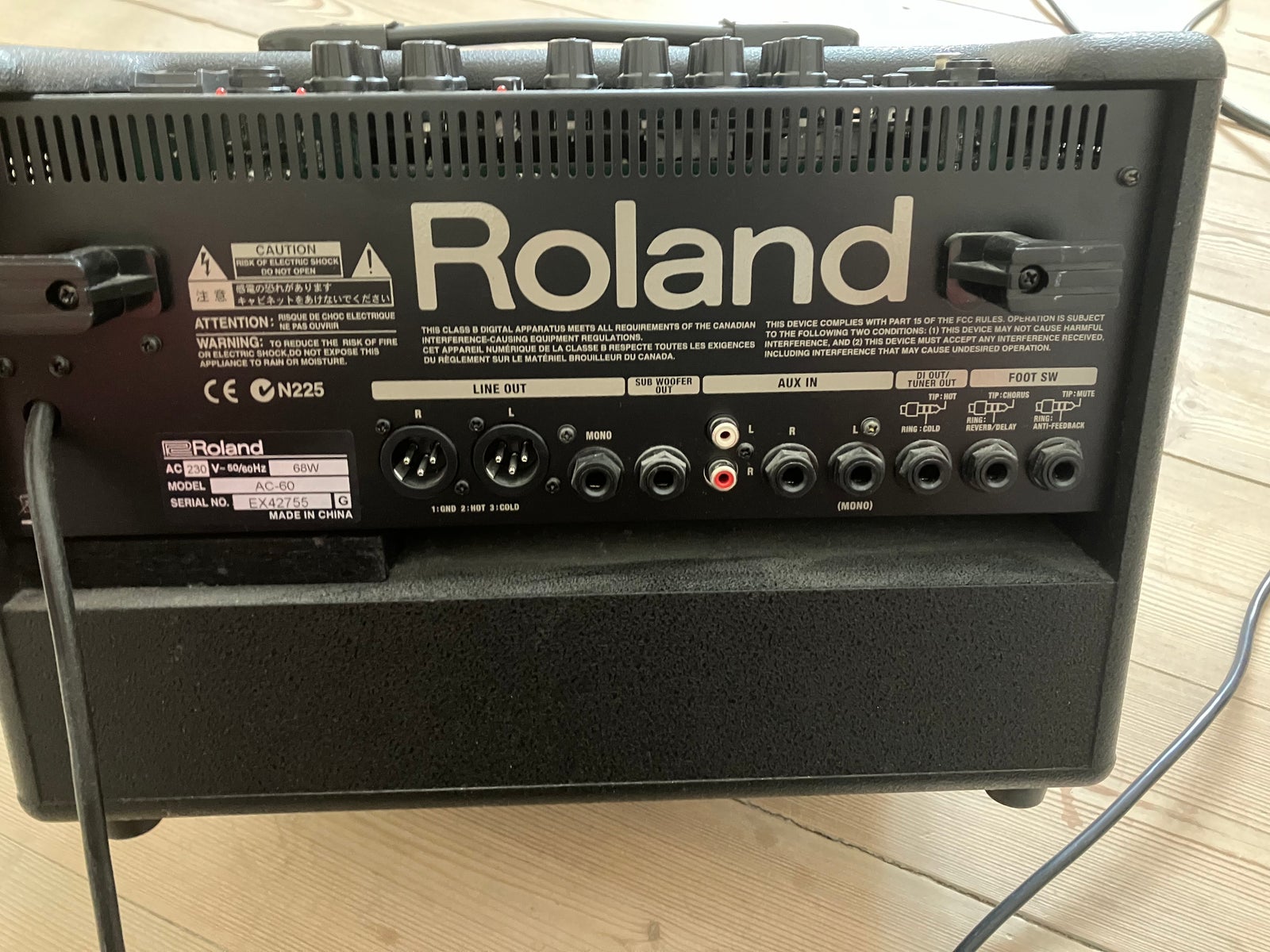 Guitarforstærker, Roland Acoustic Chorus AC-60