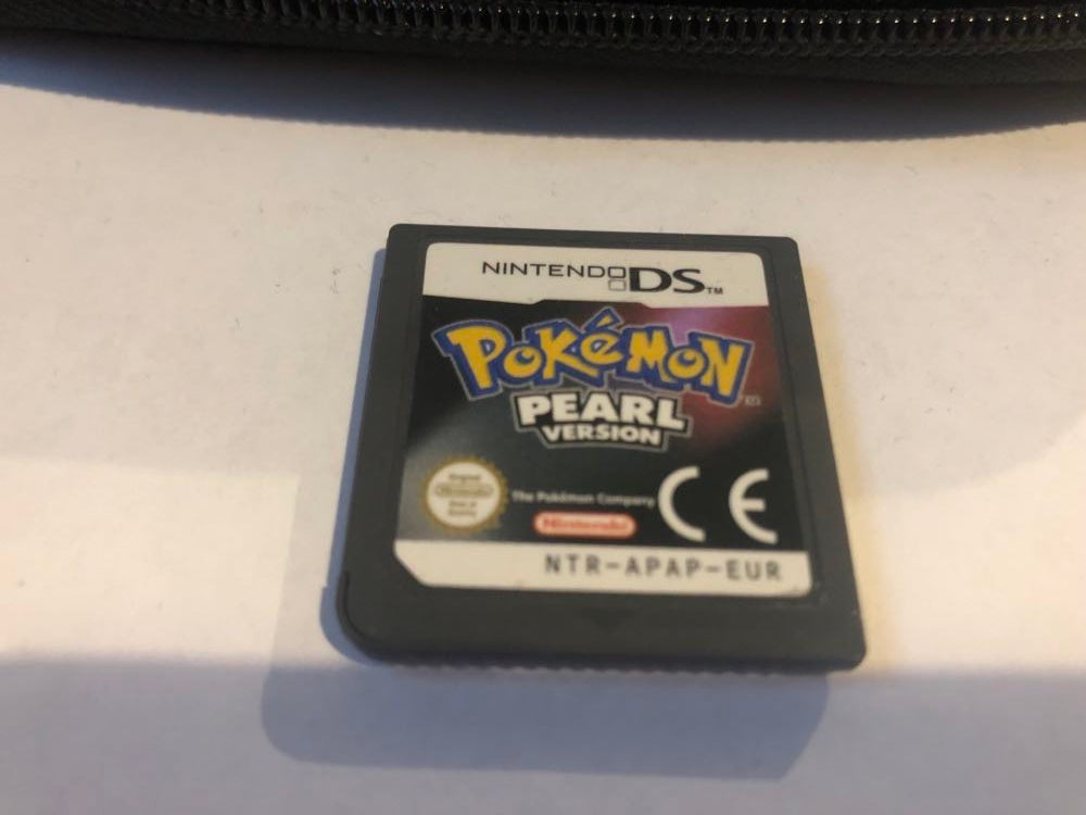 Pokemon Pearl + Pokemon Pearl taske, Nintendo DS