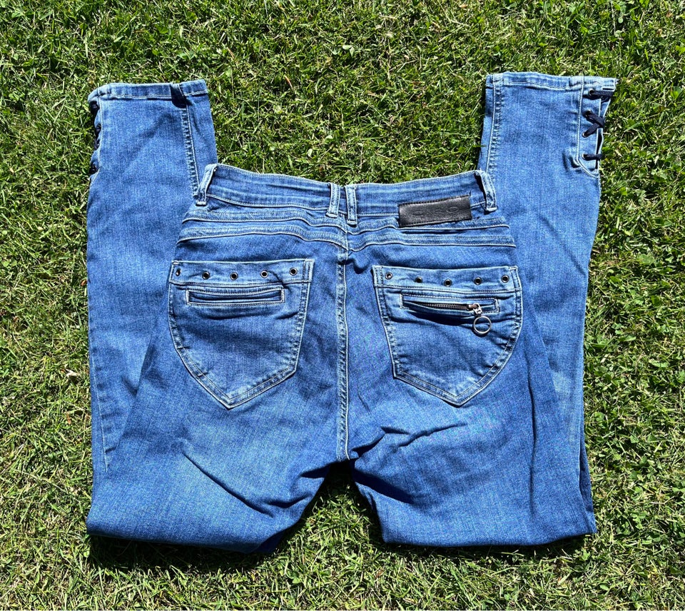 Jeans, C.RO MAGIC FIT, str. 38