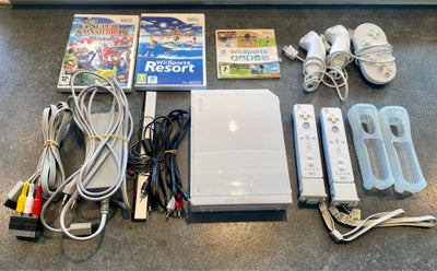 Nintendo Wii, RVL-001(EUR), Rimelig, Sælges som samlet pakke

Besvare ikke spørgsmål 