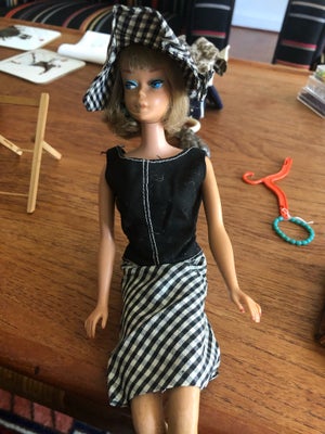 Barbie, Vintage Barbie outfit fra  1966/67, Pretty as a picture outfit. Vintage og totalt flot 