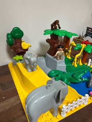 Lego Duplo, Duplo zoo
Der medfølger der du ser på billeder