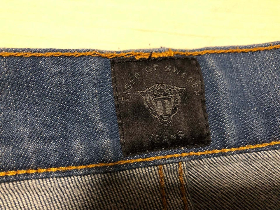 Jeans, Tiger of Sweden , str. 30