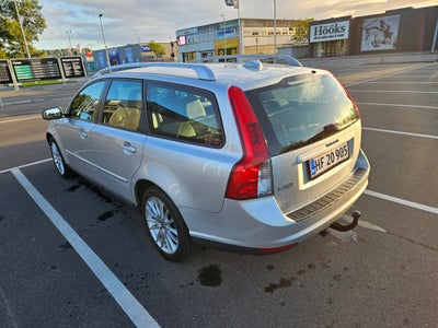 Volvo V50, 1,6 D Summum, Diesel, 2008, km 245000, gråmetal, træk, nysynet, klimaanlæg, aircondition,