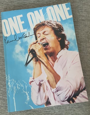 Bøger og blade, The Beatles - Paul McCartney, Dette fantastiske Poul McCartney - one on one 2016/17 