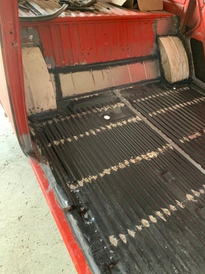VW T2, Benzin, 1978, pensioneret autopladesmed med ejet værksted og alt i maskiner tilbyder rustarbe