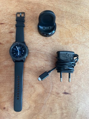 Smartwatch, Samsung, Sælger et komplet velfungerende Samsung Galaxy Watch 42mm Bluetooth + 4G Midnat