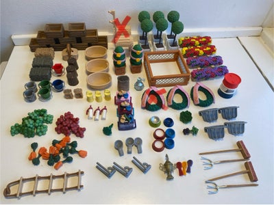 Figurer, Schleich, Diverse tilbehør sælges

Kanin løbegård - 20 kr

Pokal med 3 priser - 10 kr

Træ,