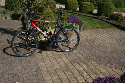 Scott, anden mountainbike, 580 mm tommer, 24 gear, 26¨¨SCOTT TAMPICO,  stelhøjde 580 mm,
24 gear, ny