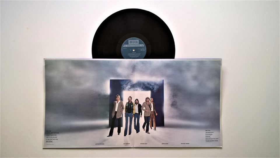 LP, The Moody Blues, Octave
