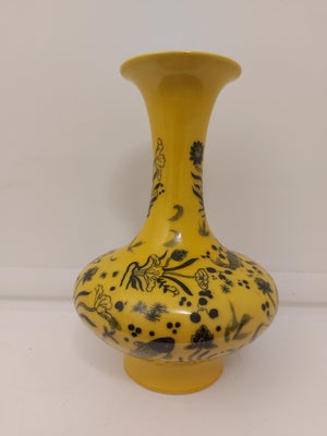 Keramik, Kinesisk vase, Hånddrejet kinesisk vase i keramik, god stand uden skader, vægt: 1300 gr, hø