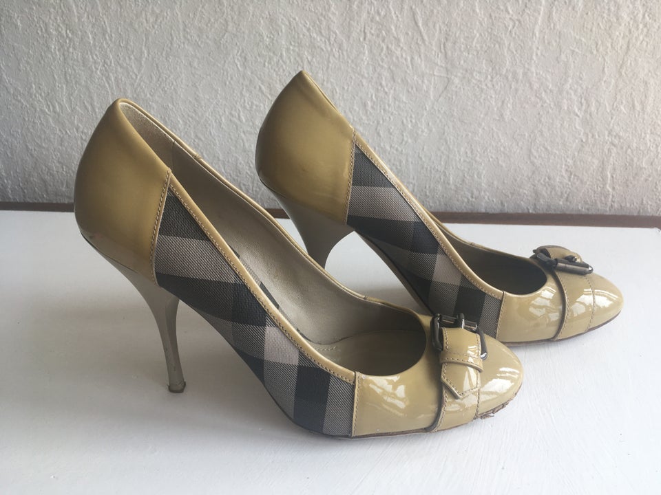 Pumps, str. 39,5, Burberry