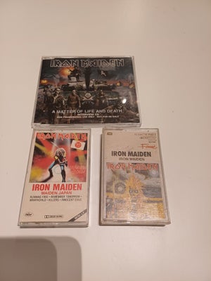 Iron Maiden: Diverse, heavy, 2 gamle bånd, samt promo cd.
Samlet pris 200