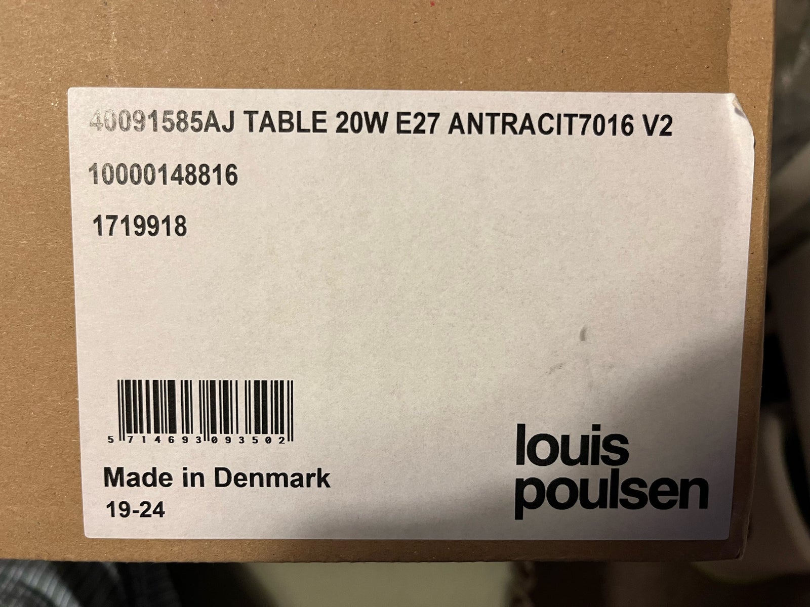 Arne Jacobsen, AJ bord , bordlampe