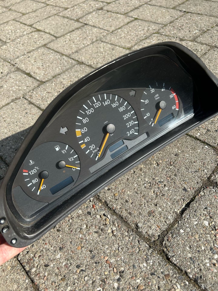 Andre reservedele, Speedometer , Mercedes W210