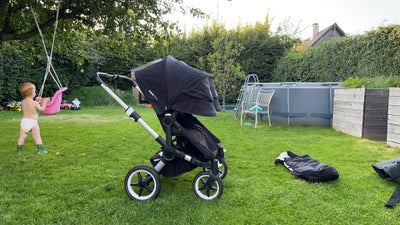 Kombivogn, tvillinge-, Bugaboo Donkey duo, Bugaboo donkey duo. 1,5 år gammel. 
Inkl. 
original bugab