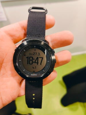 Smartwatch, Suunto, Fedt og velfungerende Suunto traverse alpha
Et virkeligt robust og avanceret ur 